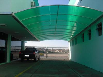 toldo de policarbonato alviolar