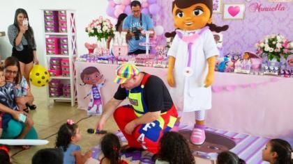 Dra Brinquedos cover personagens vivos Festa Infantil animacao