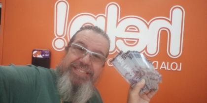 panfleteiro na vl pompeia , distribuição de panfletos